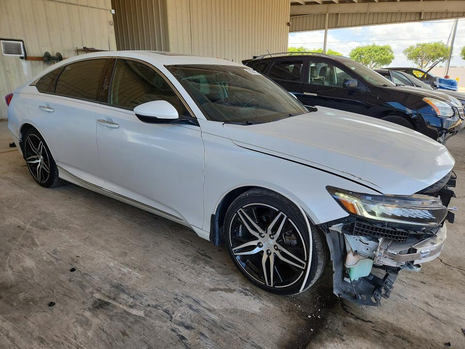 Снимка 4 от търг – 2021 HONDA ACCORD с VIN 1HGCV2F95MA003266