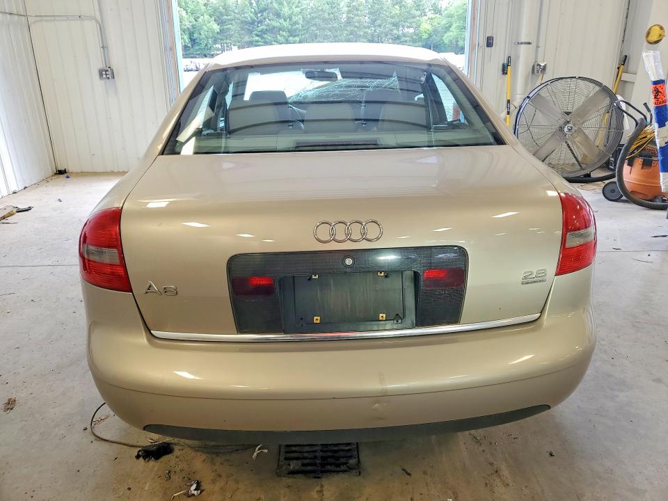 Photo 6 from auction – 2001 AUDI A6 with VIN WAUEH64B71N030353