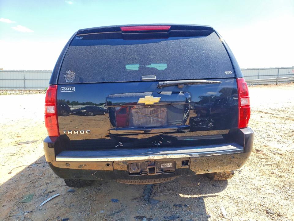 Photo 6 from auction – 2013 CHEVROLET TAHOE with VIN 1GNSKCE00DR377188