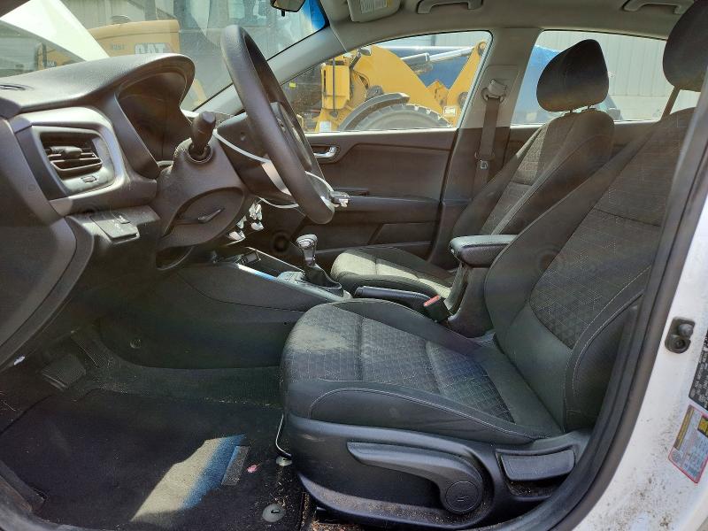 Photo 7 from auction – 2019 KIA RIO with VIN 3KPA24AB0KE166244