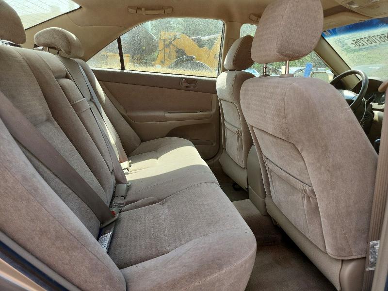 Photo 10 from auction – 2004 TOYOTA CAMRY with VIN JTDBE32K240294565