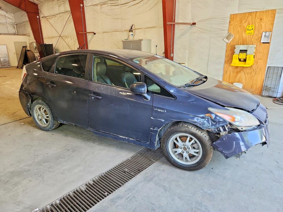 Photo 4 from auction – 2011 TOYOTA PRIUS with VIN JTDKN3DU9B1405957