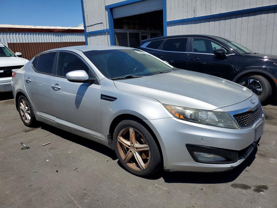 Photo 4 from auction – 2013 KIA OPTIMA with VIN 5XXGN4A7XDG166243