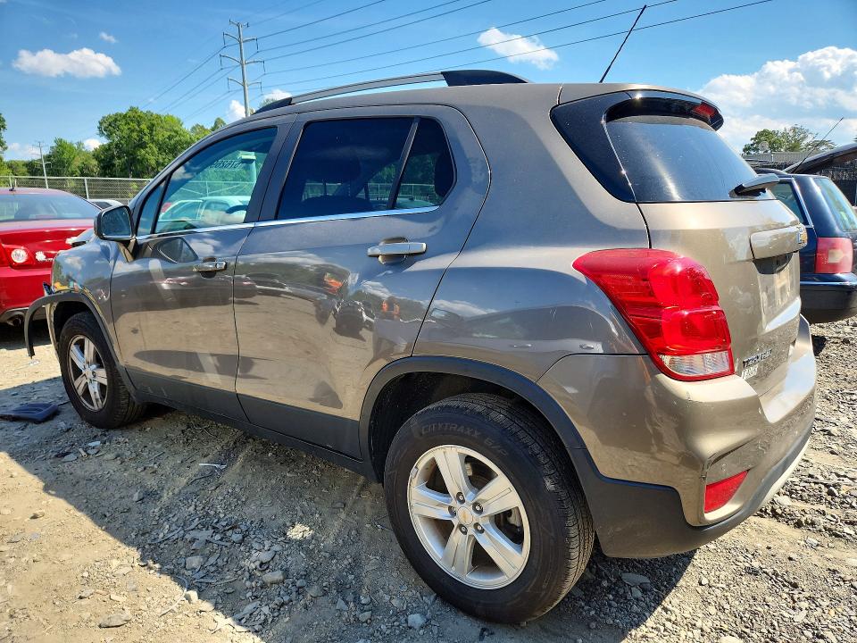 Photo 2 from auction – 2020 CHEVROLET TRAX with VIN KL7CJPSB8LB333019