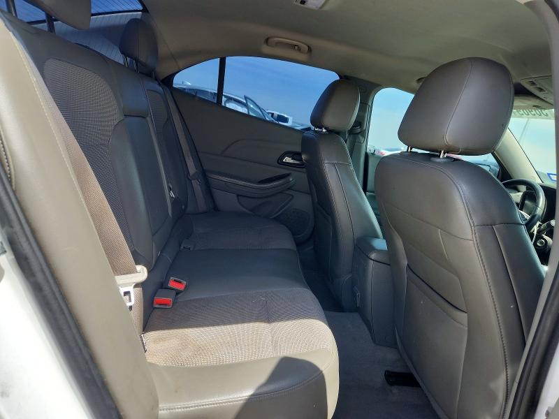 Foto 10 de la subasta – 2015 CHEVROLET MALIBU con VIN 1G11D5SL3FF247685