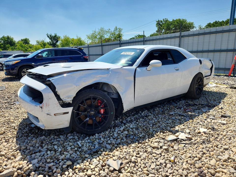 DODGE CHALLENGER 2016 with VIN 2C3CDZC90GH225500 - Photo from auction