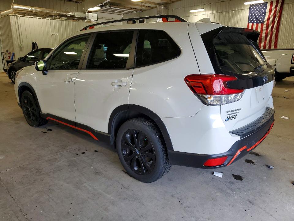 Photo 2 from auction – 2019 SUBARU FORESTER with VIN JF2SKAKC5KH565804