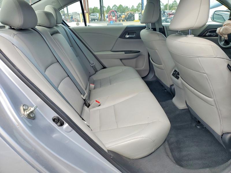 Photo 10 from auction – 2016 HONDA ACCORD with VIN 1HGCR3F82GA010648