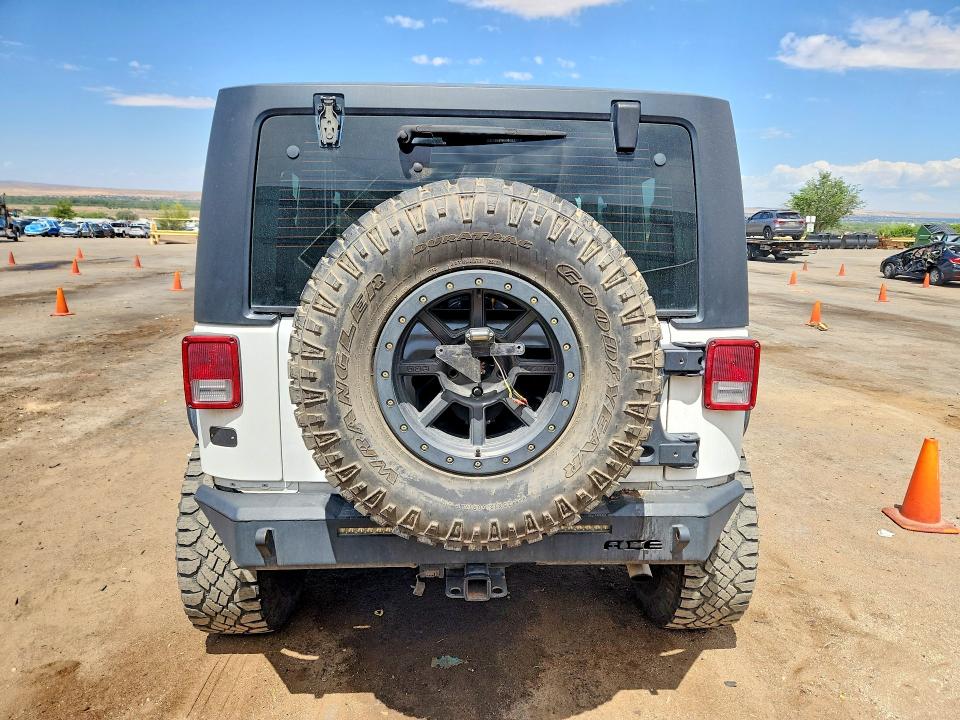 Photo 6 from auction – 2015 JEEP WRANGLER with VIN 1C4BJWCG0FL757599
