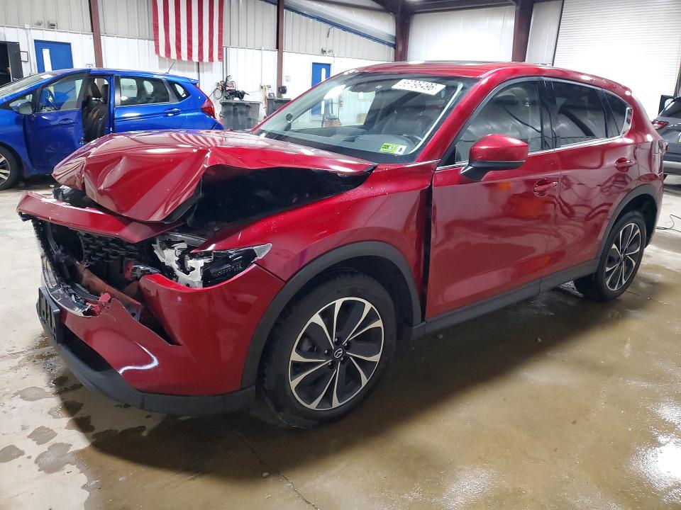 MAZDA CX-5 2022 with VIN JM3KFBEM8N0526597 - Photo from auction