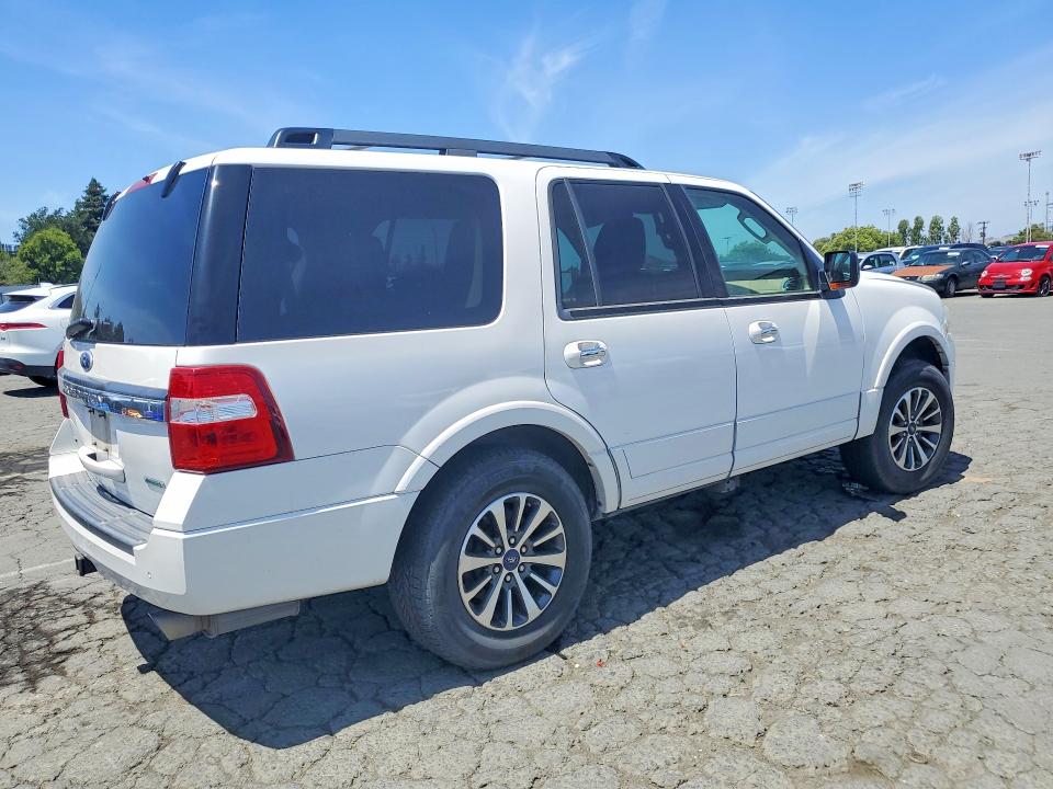 Photo 3 from auction – 2015 FORD EXPEDITION with VIN 1FMJU1JT2FEF11238