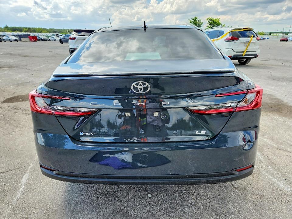 Photo 6 from auction – 2025 TOYOTA CAMRY with VIN 4T1DAACK1SU111150