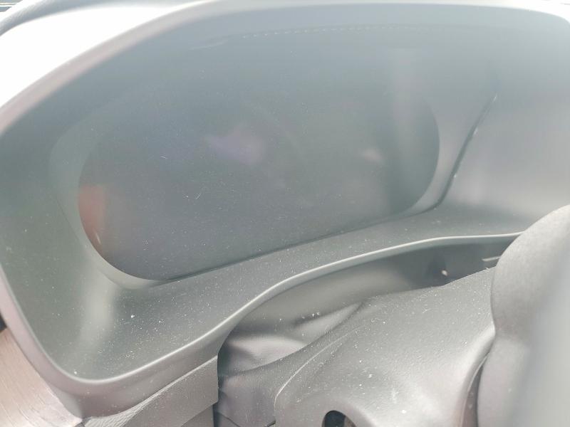 Photo 9 from auction – 2023 VOLVO XC40 with VIN YV4L12UA4P2109601