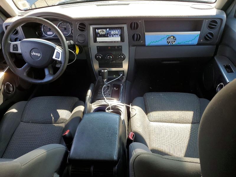 Photo 8 from auction – 2010 JEEP COMMANDER with VIN 1J4RG4GK1AC125343