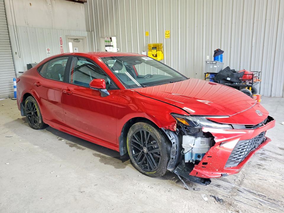 Photo 4 from auction – 2025 TOYOTA CAMRY with VIN 4T1DAACK1SU079929