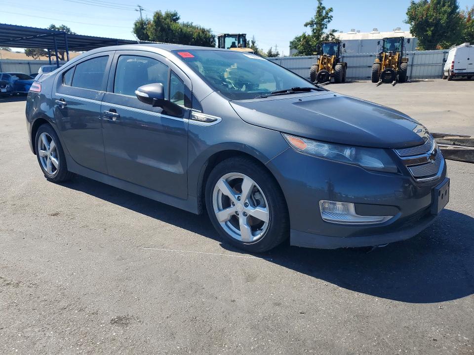 Photo 4 from auction – 2013 CHEVROLET VOLT with VIN 1G1RE6E49DU112102