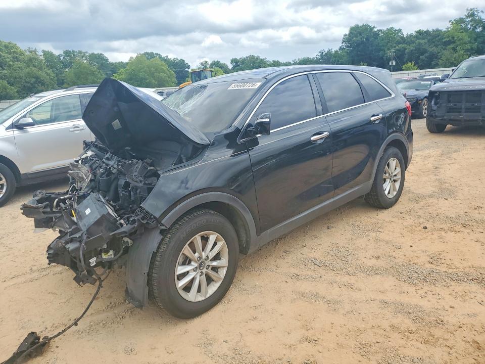 KIA SORENTO 2019 with VIN 5XYPG4A35KG511002 - Photo from auction
