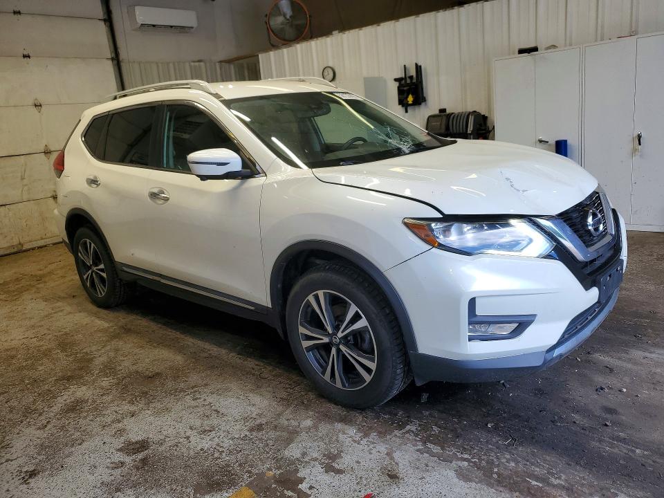 Photo 4 from auction – 2017 NISSAN ROGUE with VIN 5N1AT2MV2HC821846