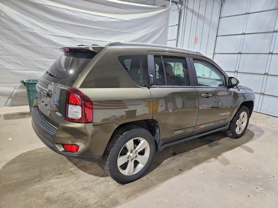 Photo 3 from auction – 2016 JEEP COMPASS with VIN 1C4NJDEB6GD545661