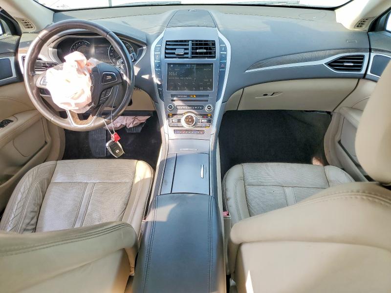 Photo 8 from auction – 2017 LINCOLN MKZ with VIN 3LN6L5F93HR644006