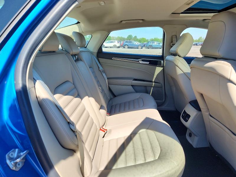 Photo 10 from auction – 2020 FORD FUSION with VIN 3FA6P0MU0LR195160