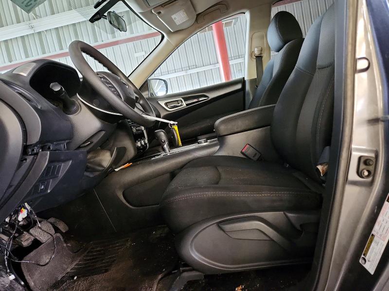 Photo 7 from auction – 2017 NISSAN PATHFINDER with VIN 5N1DR2MM3HC911557
