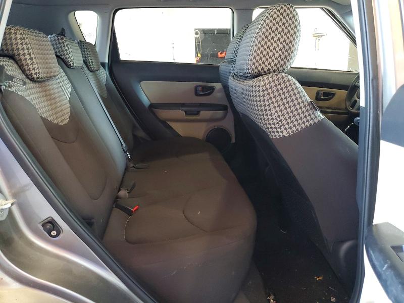 Photo 10 from auction – 2010 KIA SOUL with VIN KNDJT2A22A7178735
