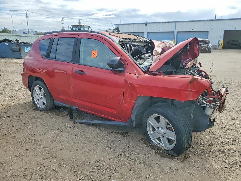 Снимка 4 от търг – 2007 JEEP COMPASS с VIN 1J8FF47W67D207207