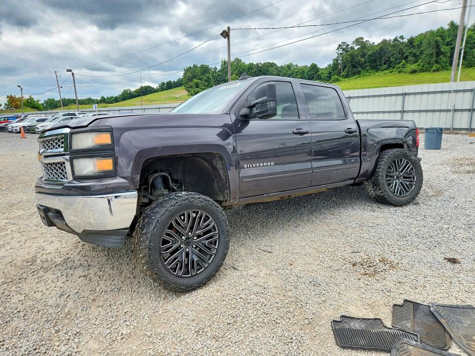CHEVROLET SILVERADO 2015 with VIN 3GCUKREC7FG131319 - Photo from auction