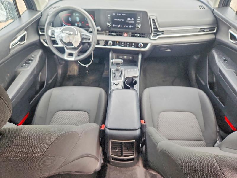 Снимка 8 от търг – 2023 KIA SPORTAGE с VIN KNDPUCAF1P7040175