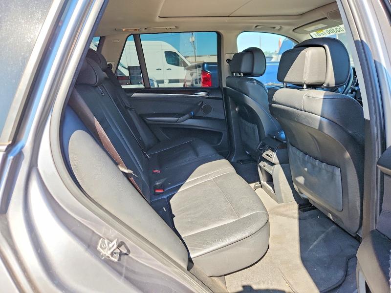 Photo 11 from auction – 2011 BMW X5 with VIN 5UXZV4C5XBL402048