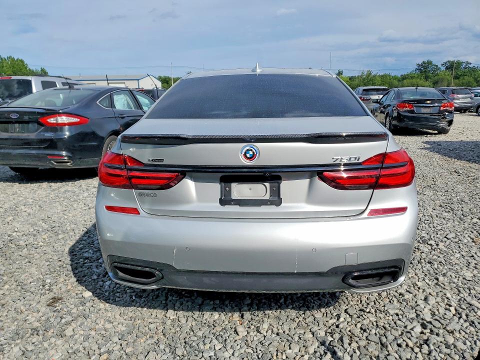 Photo 6 from auction – 2017 BMW 750 with VIN WBA7F2C38HG422807