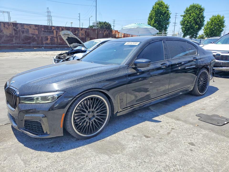 BMW 740 2022 z numerem VIN WBA7T2C01NCJ61120 - Zdjęcie z aukcji