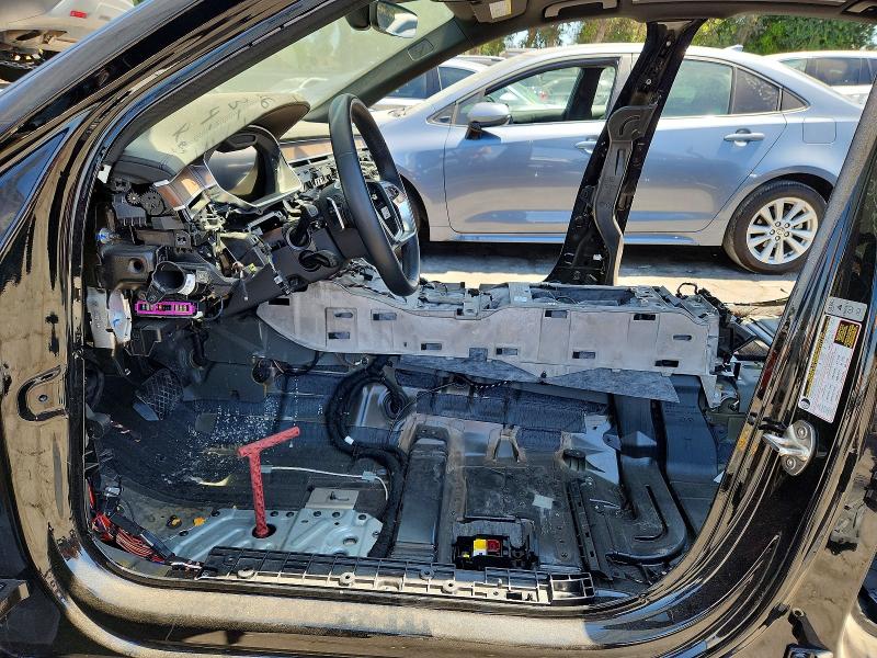 Foto 7 de la subasta – 2024 AUDI A8 con VIN WAULDAF82RN003984