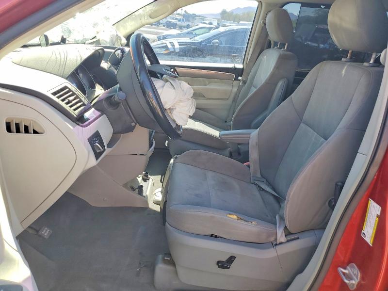 Photo 7 from auction – 2009 VOLKSWAGEN ROUTAN with VIN 2V8HW34149R586506