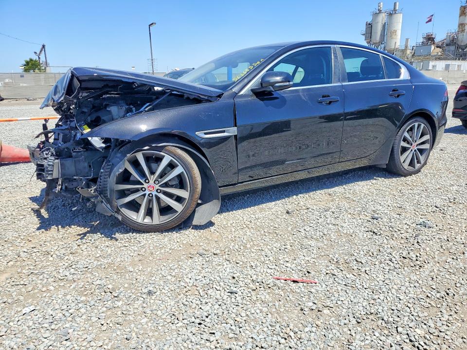 2020 JAGUAR XE