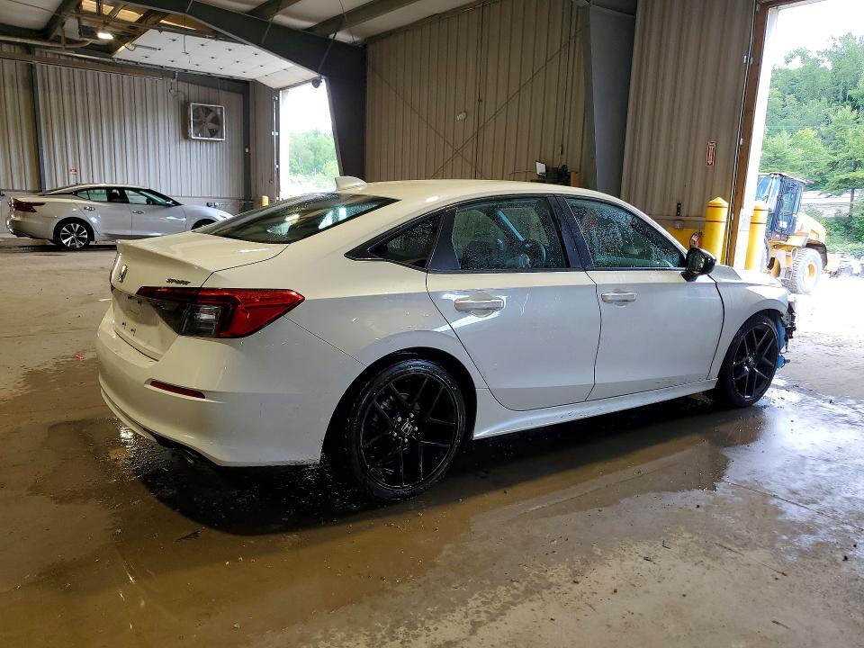 Photo 3 from auction – 2024 HONDA CIVIC with VIN 2HGFE2F52RH560493