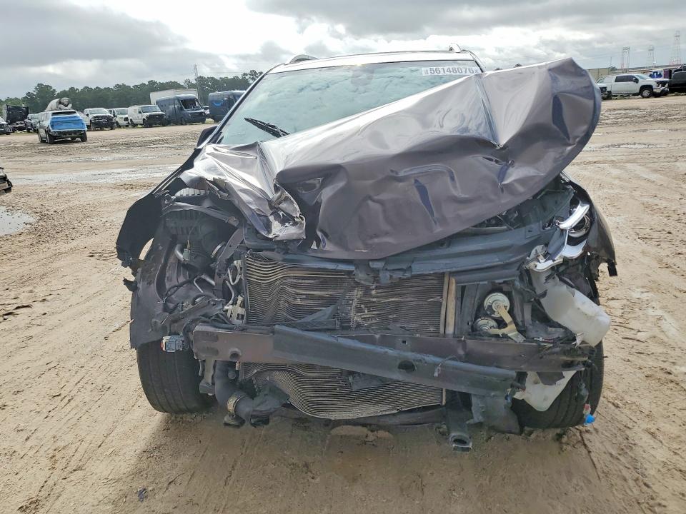Photo 5 from auction – 2020 CHEVROLET EQUINOX with VIN 2GNAXUEV9L6261836