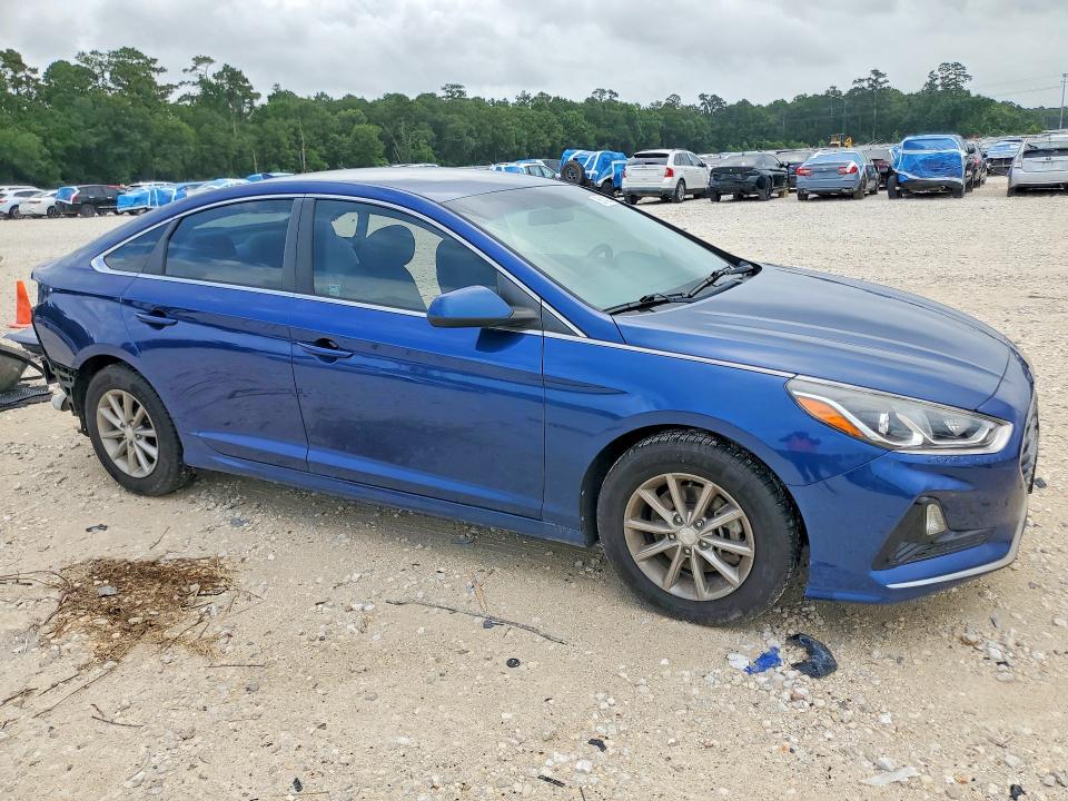 Photo 4 from auction – 2019 HYUNDAI SONATA with VIN 5NPE24AFXKH769086