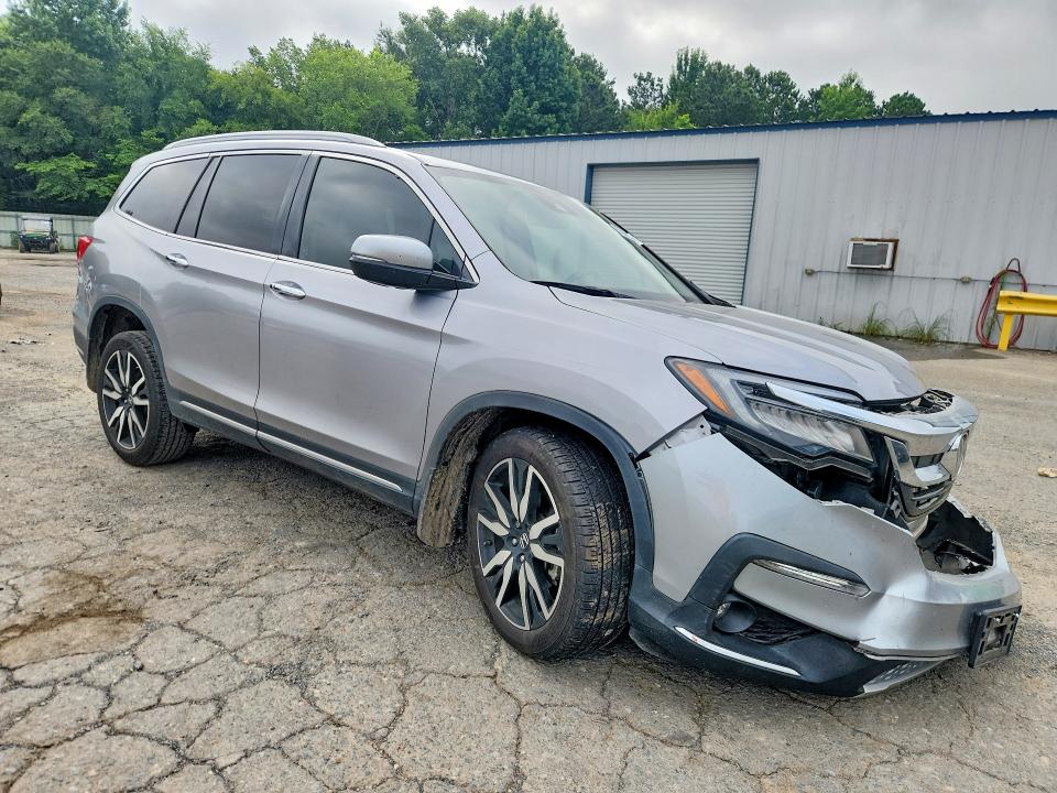 Photo 4 from auction – 2021 HONDA PILOT with VIN 5FNYF5H63MB017678