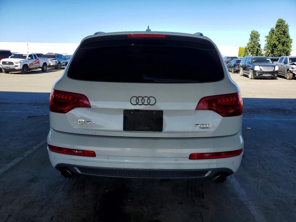 Photo 6 from auction – 2015 AUDI Q7 with VIN WA1DGAFE4FD018194