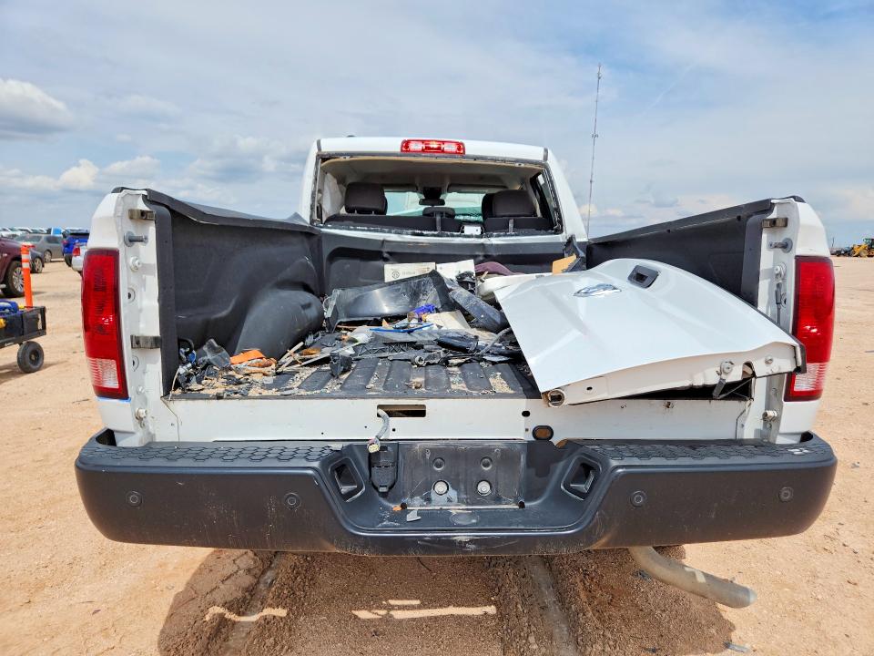 Photo 6 from auction – 2023 RAM 1500 CLASSIC with VIN 1C6RR7FG8PS524318