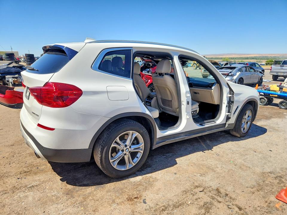 Photo 3 from auction – 2019 BMW X3 with VIN 5UXTR7C57KLR45630