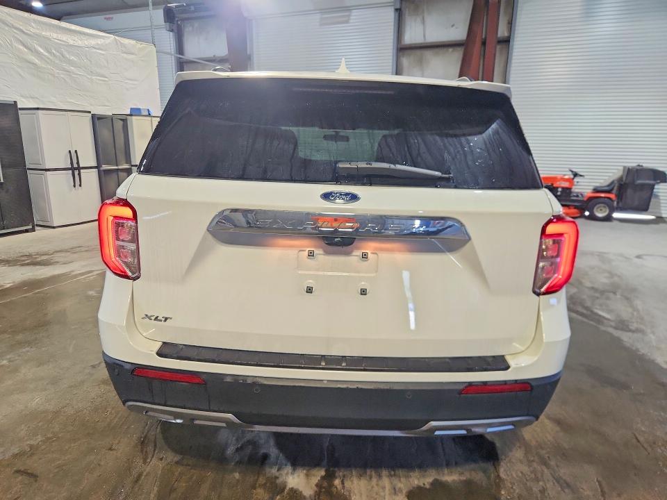 Photo 6 from auction – 2023 FORD EXPLORER with VIN 1FMSK7DH7PGB93479