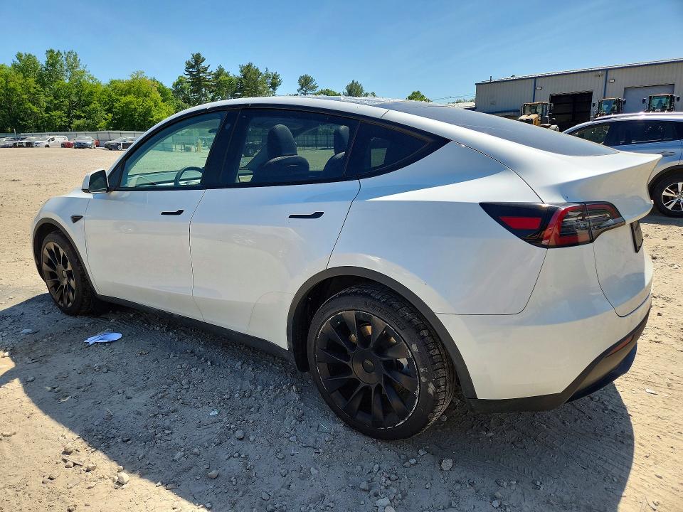صورة رقم 2 من المزاد - 2023 TESLA MODEL Y مع VIN 7SAYGDEE8PA076510