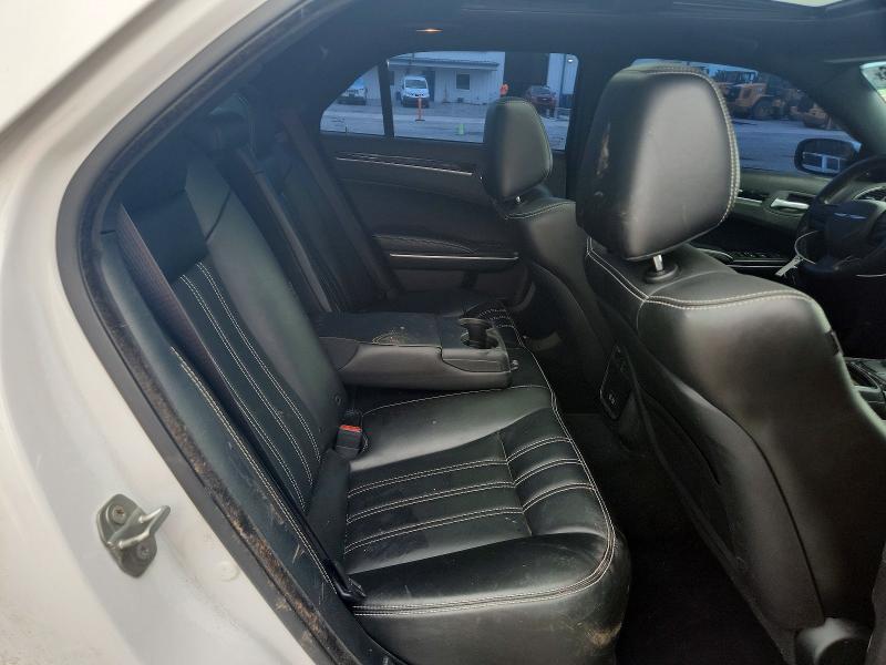 Фото 10 с аукциона – 2020 CHRYSLER 300 с VIN 2C3CCABT7LH233833