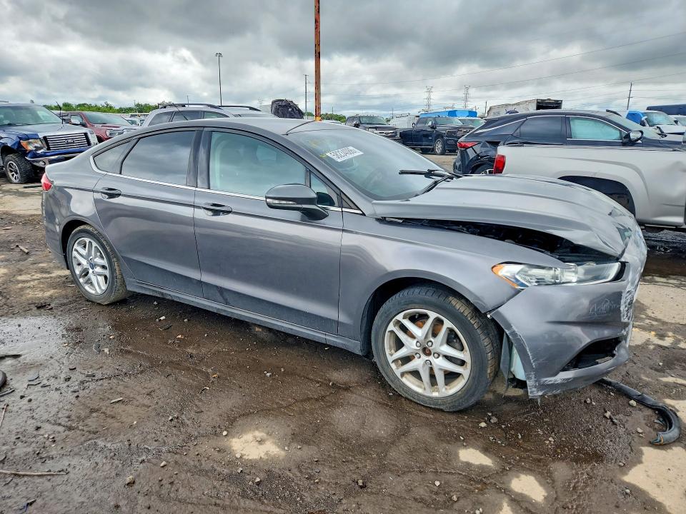 Photo 4 from auction – 2016 FORD FUSION with VIN 3FA6P0H79GR326399