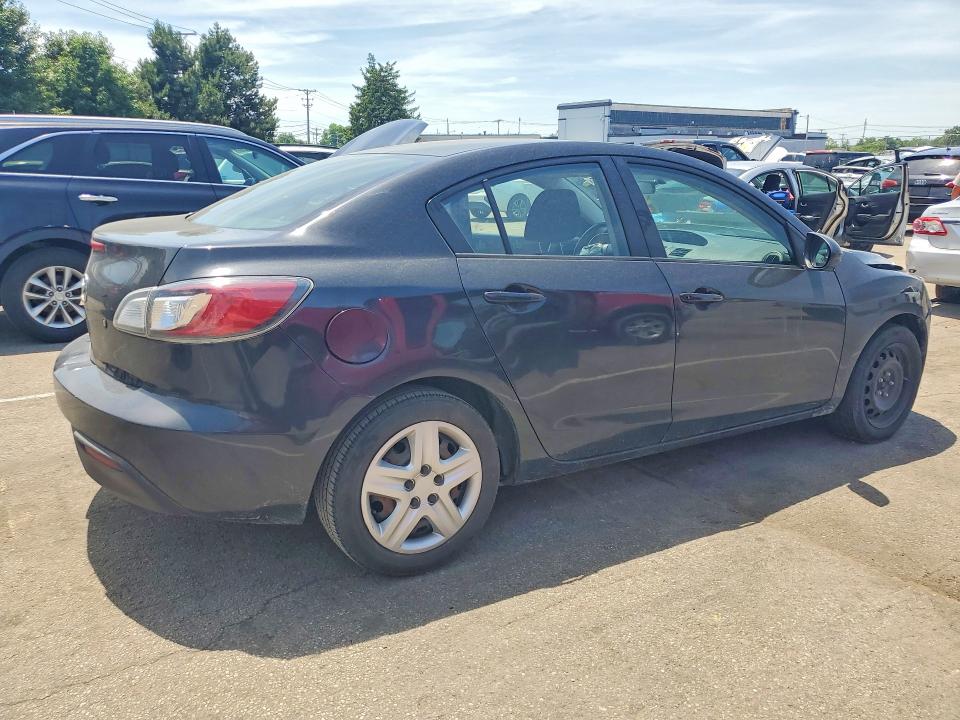 Photo 3 from auction – 2010 MAZDA 3 with VIN JM1BL1SGXA1119847
