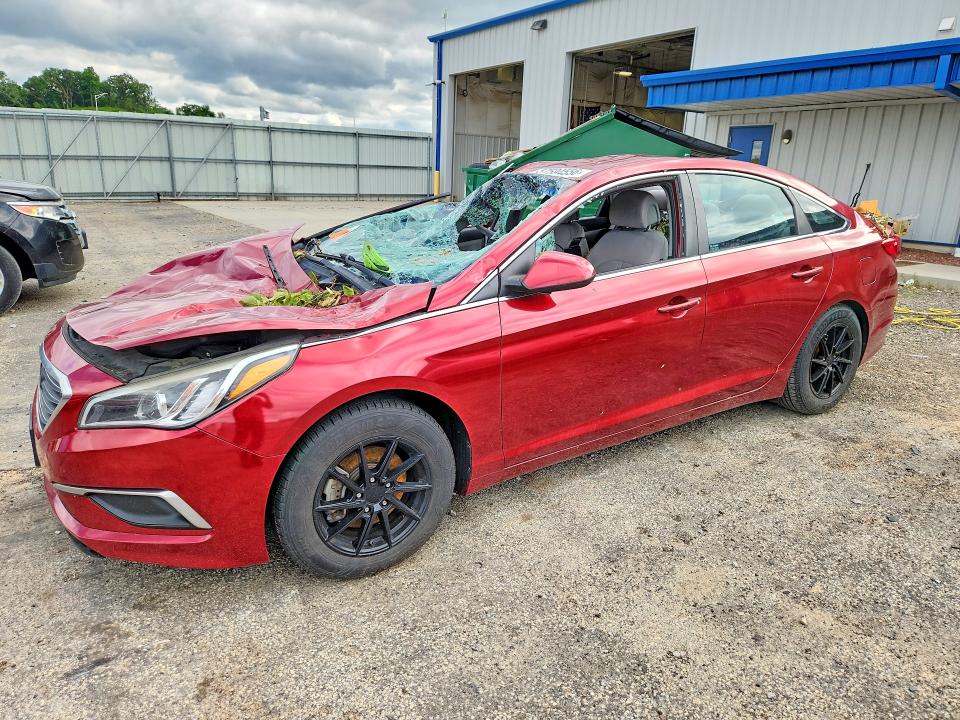 HYUNDAI SONATA 2016 with VIN 5NPE24AFXGH280792 - Photo from auction