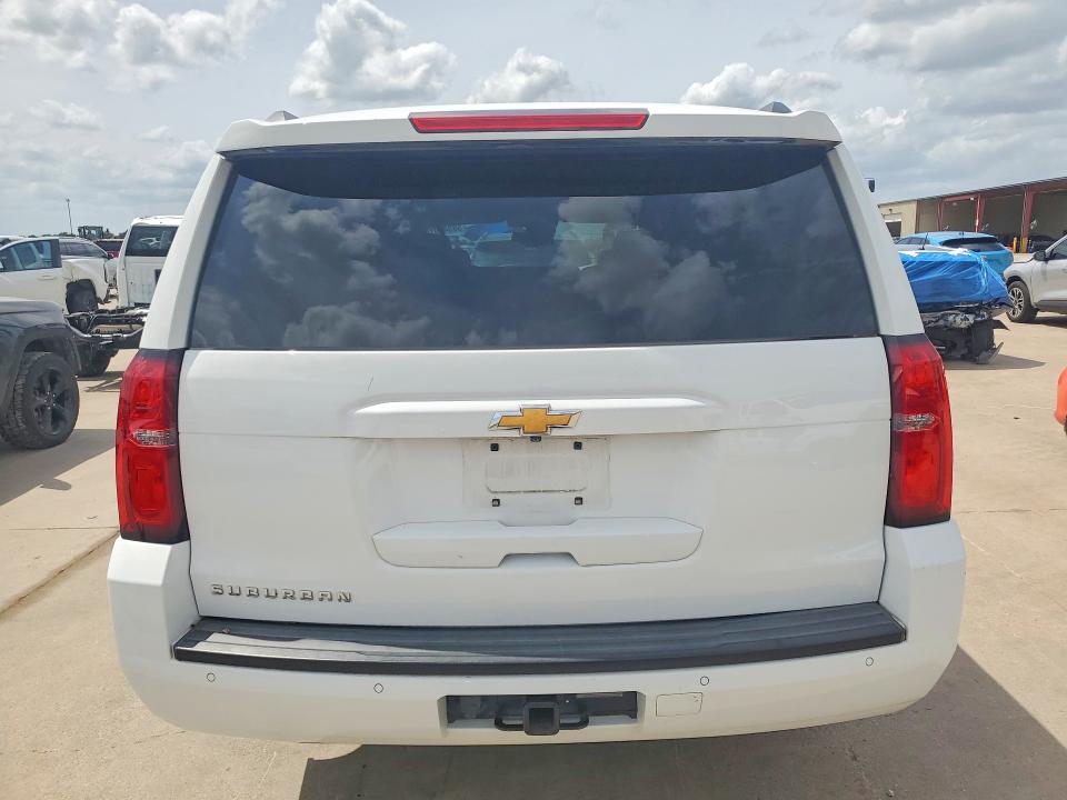 Photo 6 from auction – 2019 CHEVROLET SUBURBAN with VIN 1GNSCHKC0KR258627